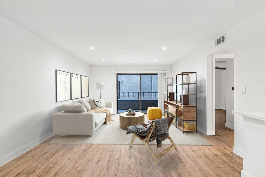 Building Photo - Noho Centre Apartments