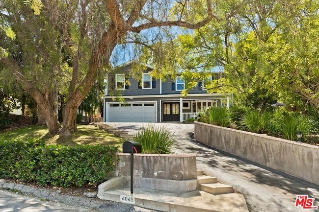 Building Photo - 4045 Davana Rd