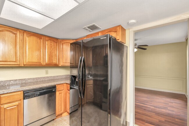 Building Photo - 4702 Cashel Cir