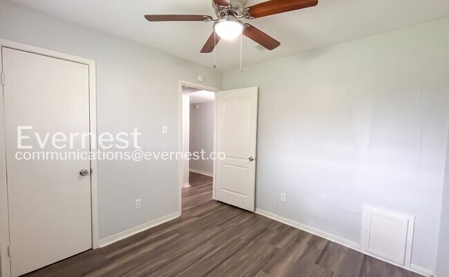 Building Photo - 12318 Astoria Blvd