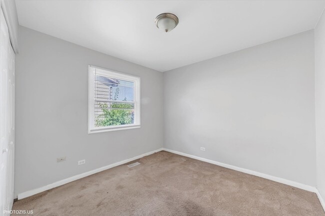 Building Photo - 17861 Princeton Ln