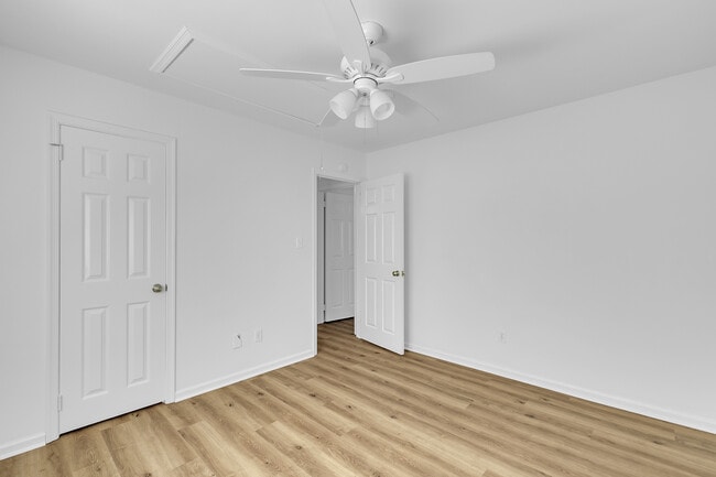 Building Photo - 106 Harris Creek Rd