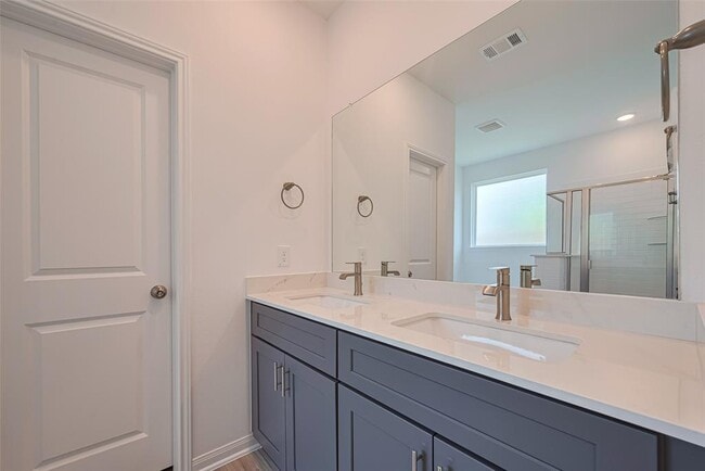 Building Photo - 20914 Cianna Crescent Trl