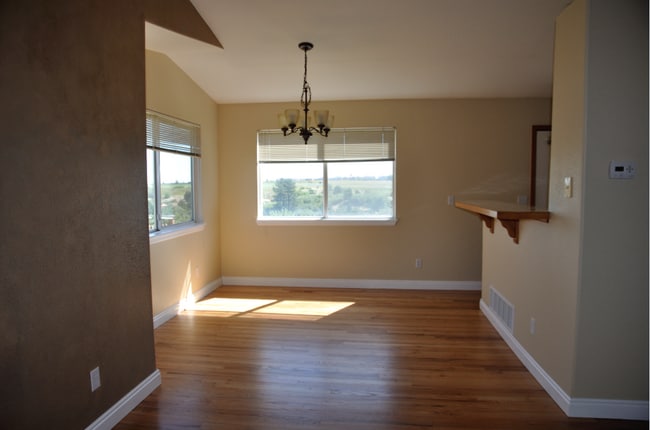 Building Photo - 176 Rockaway Ave