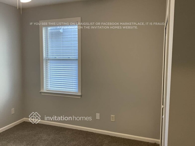 Building Photo - 4650 Sundance Cir