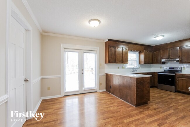 Building Photo - 2310 Fernridge Ln