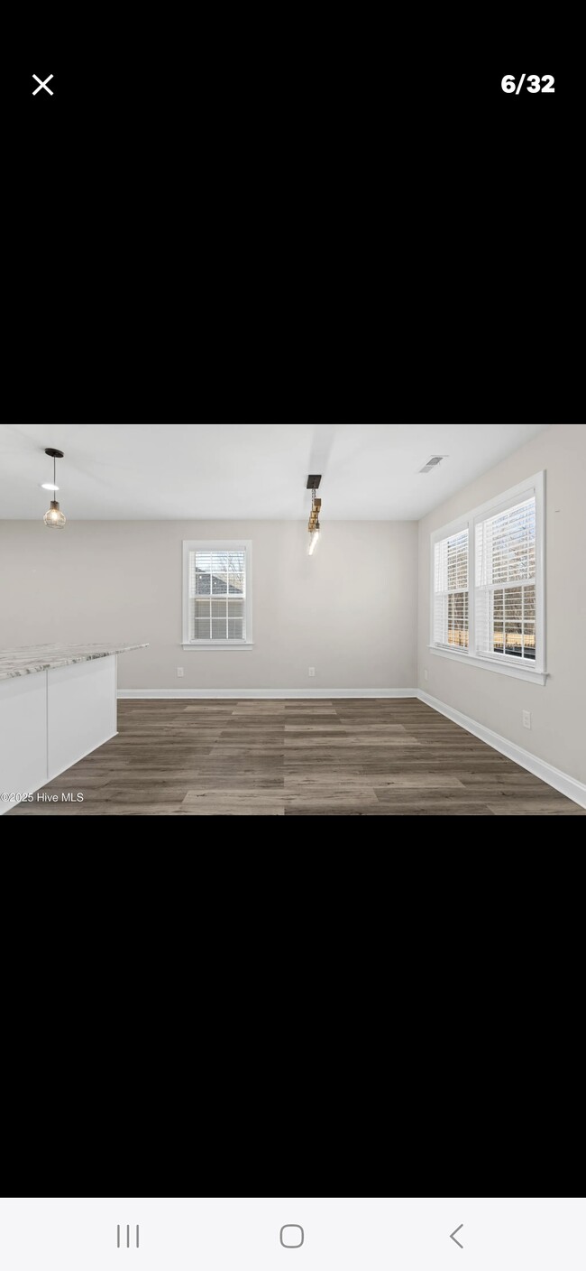 Building Photo - 606 Sonata Ct