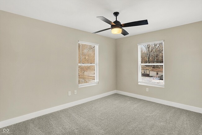 Building Photo - 3264 Orchard Ave