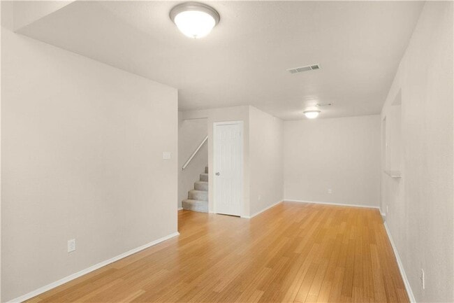 Building Photo - 3627 Menchaca Rd