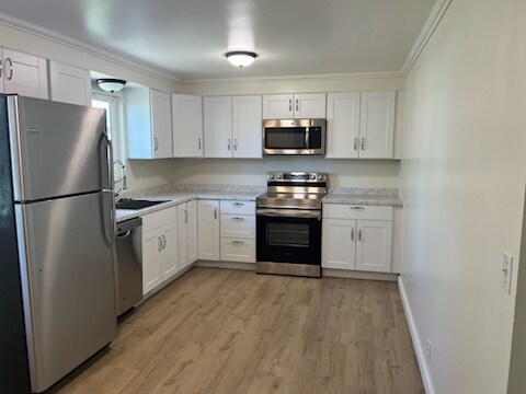 Building Photo - 7154 S 350 E