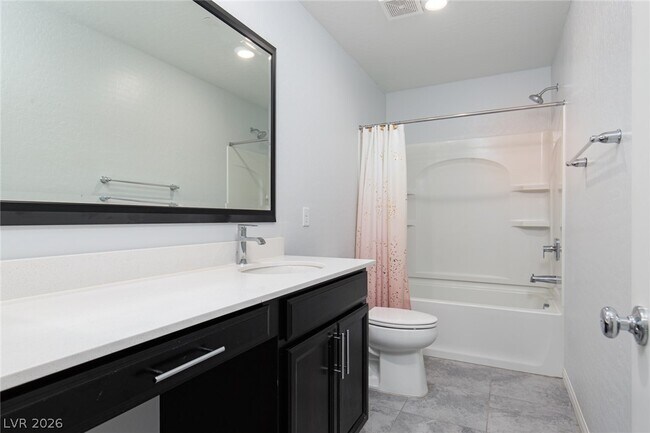 Building Photo - 12586 Huckleberry Oak Ave