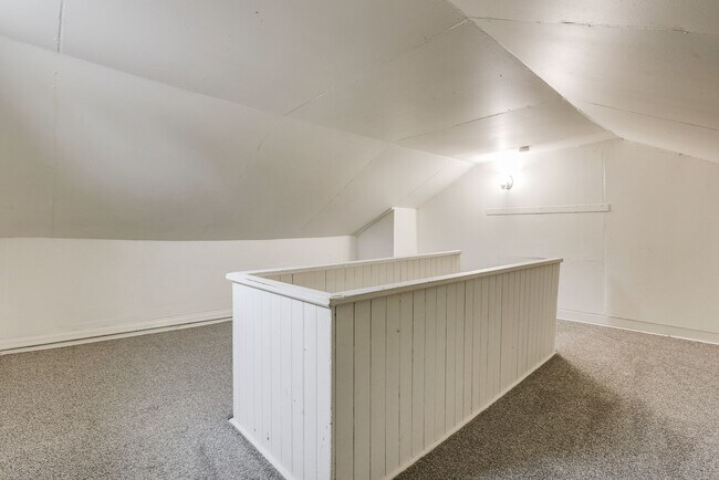 Building Photo - Available August 1st 2026 - Renovated 2+ Bedroom Home w/ Updates Throughout!