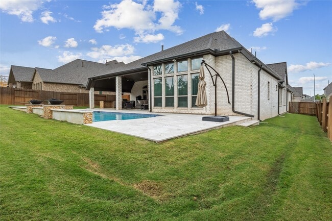 Building Photo - 5435 Farm Hill Way