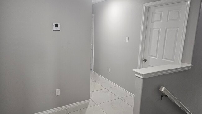 Building Photo - 4225 Gavilan Dr