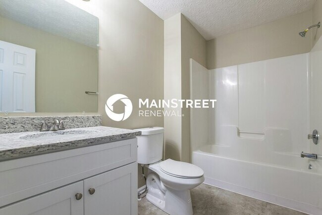 Building Photo - 4 Bedroom Pet-Friendly Home in Jonesboro, GA with Main Street Renewal