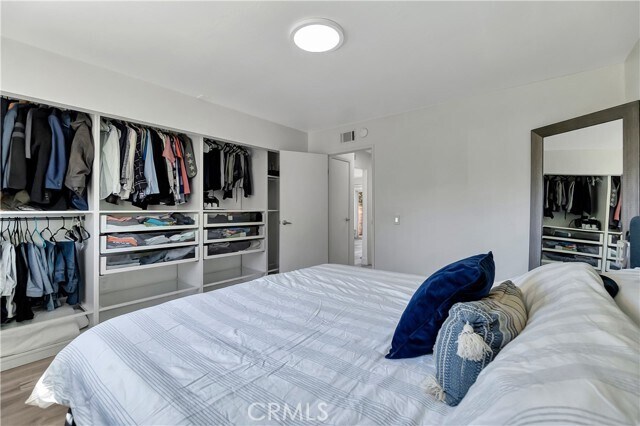 Building Photo - 4612 Via Vista Cir