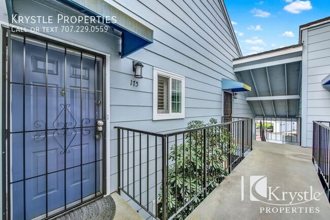 Building Photo - 175 Lighthouse Dr