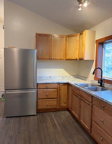 Building Photo - 278 Wickes Rd