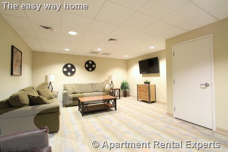 Building Photo - 632 Massachusetts Ave