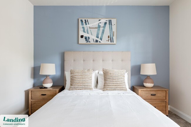 Building Photo - 2118 Silvercrest Dr