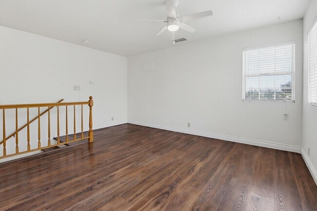 Building Photo - Beautifully Maintained Home in La Mesa — 3 Bed / 2 Bath | 1,600 Sq Ft