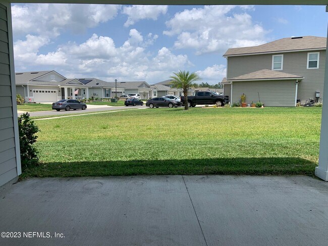 Building Photo - 816 Redtail Ln