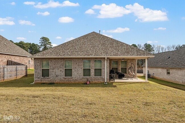 Building Photo - 315 Hummingbird Ln