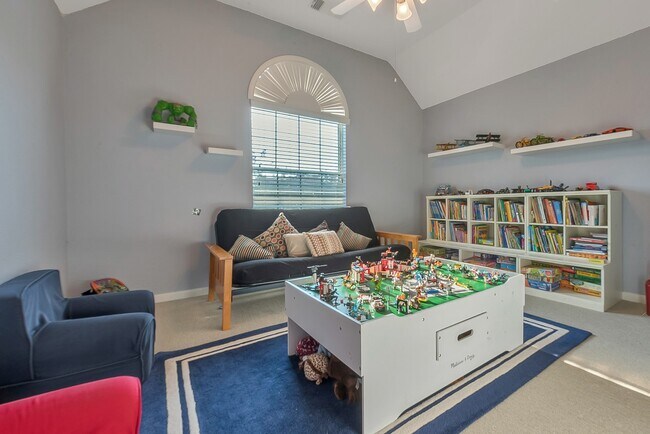 Building Photo - 6334 Collina Springs Ct