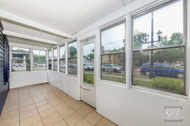 Building Photo - 15117 S Rte 59