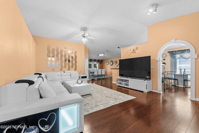 Building Photo - 2656 Lantana Lakes Dr E