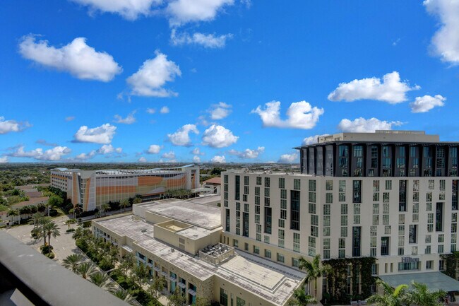 Building Photo - 550 Okeechobee Blvd