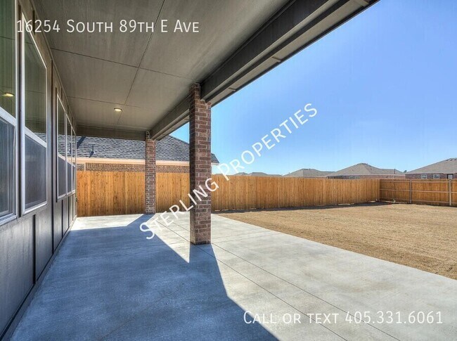 Building Photo - 16254 S 89th E Ave