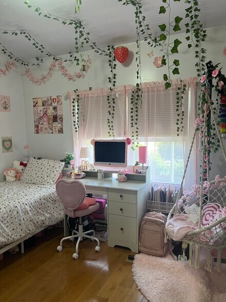 Building Photo - 8482 164th St