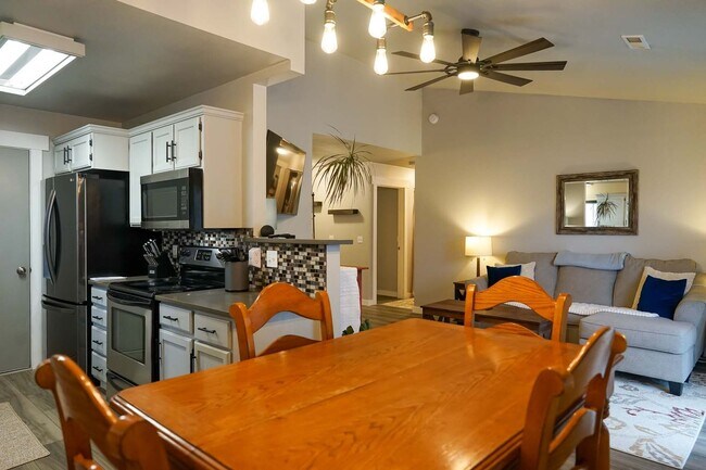 Building Photo - First Time on the Market