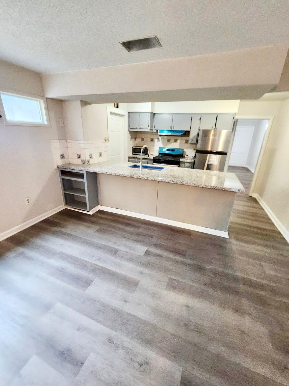 Building Photo - 2840 Belden St