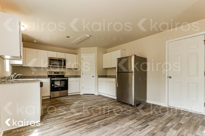 Building Photo - 94 Fishtales Dr