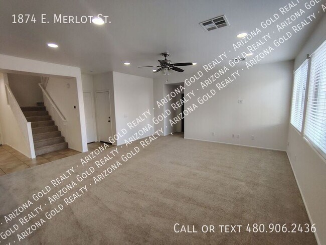 Building Photo - 1874 E Merlot St