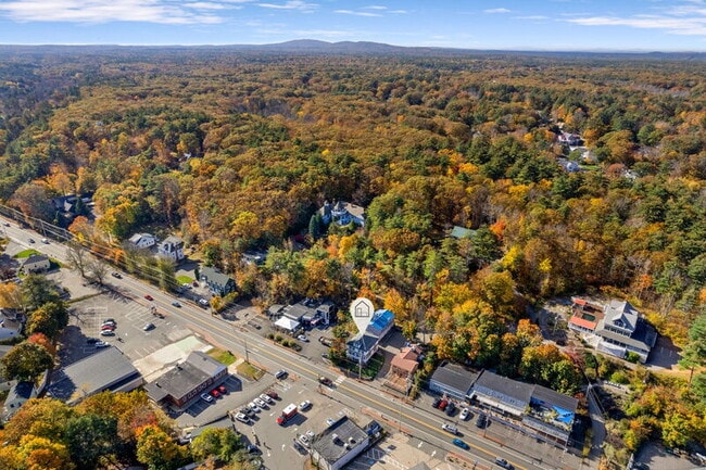Building Photo - 181 Main St