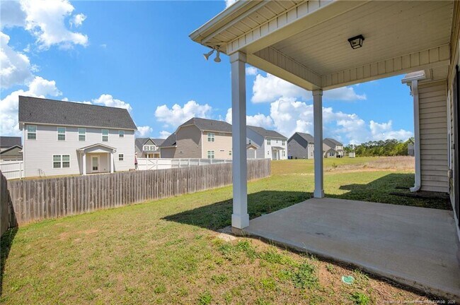 Building Photo - 2346 Spinning Wheel Rd