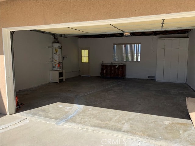 Building Photo - 12945 Hillcrest Dr