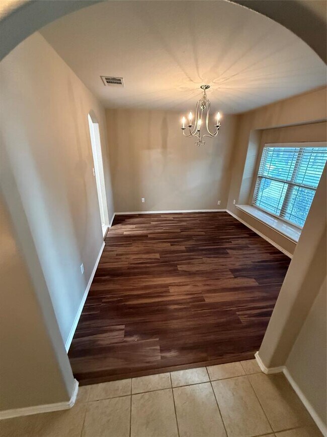 Building Photo - 248 Drystone Trail