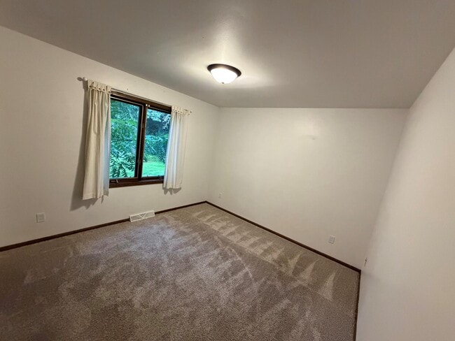 Building Photo - 2568 Pebble Valley Rd