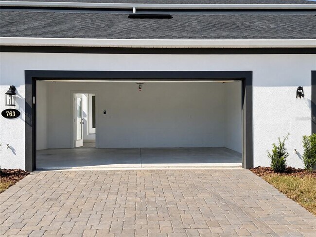 Building Photo - 763 Pilea St