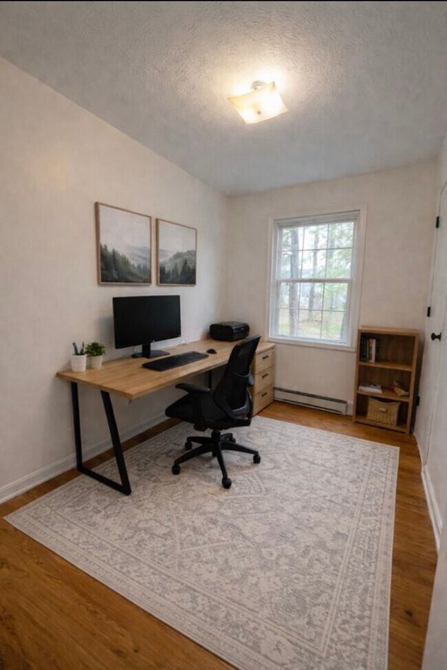 Building Photo - 100 Warren Cir