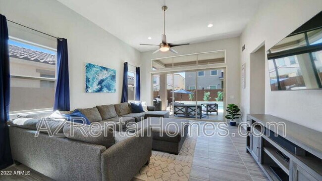 Building Photo - 10540 E Sebring Ave