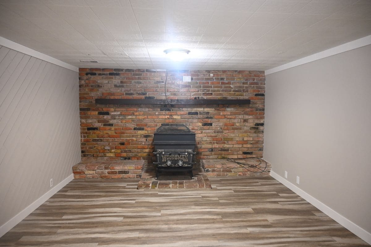 Building Photo - 3474 W San Carlos Dr