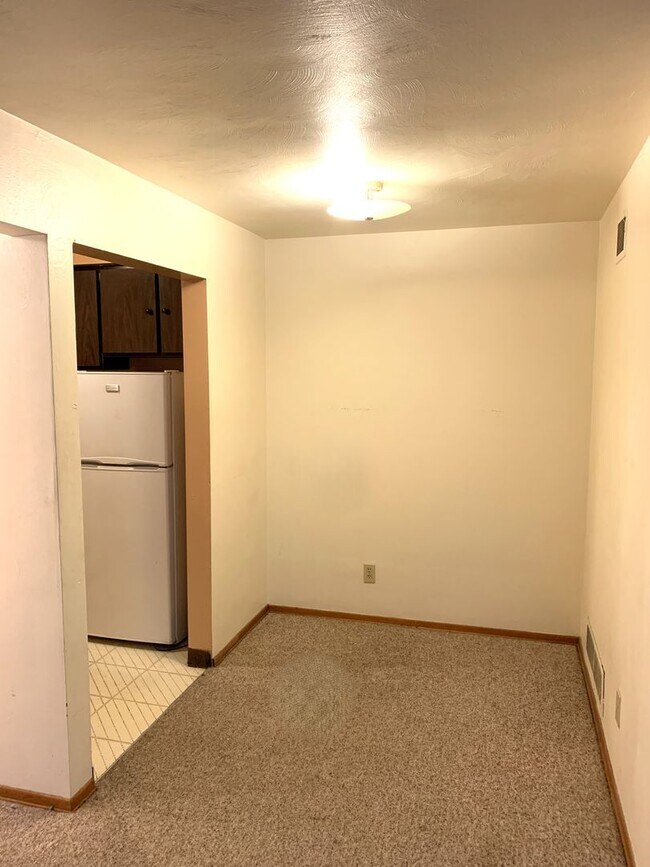 Building Photo - 4349 Murray Ave