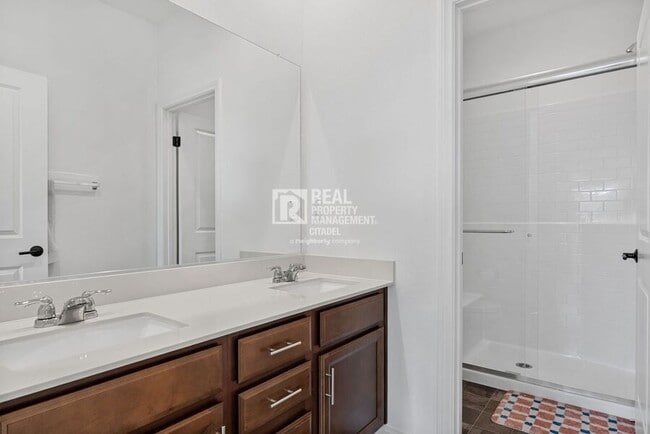 Building Photo - 3657 Bearberry Ave