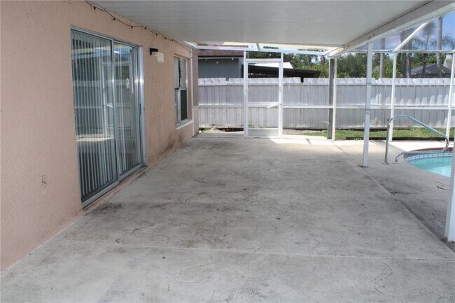 Building Photo - 11111 Bloomington Dr