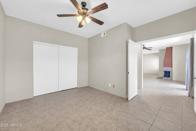 Building Photo - 11333 N 92nd St